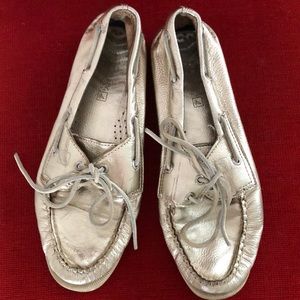 Sperry Loafers Drivers Flats Silver Metallic 8